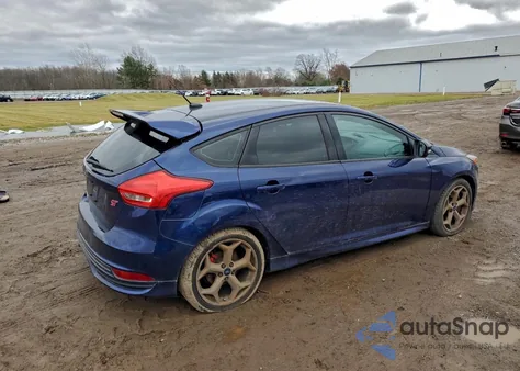 2016 Ford Focus St z USA, uszkodzony, nr VIN 1FADP3L9XGL293137
